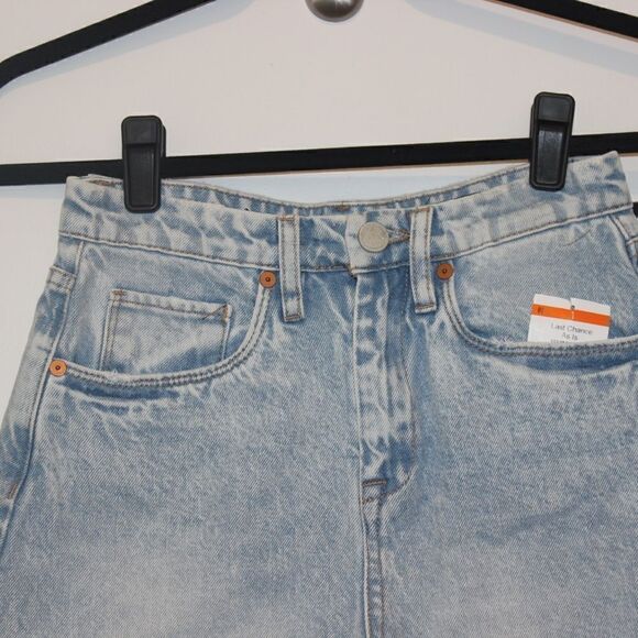 NEW BLANK NYC The Reeve Ultra High Rise Jean Shorts Women Size 25 - Picture 6 of 13